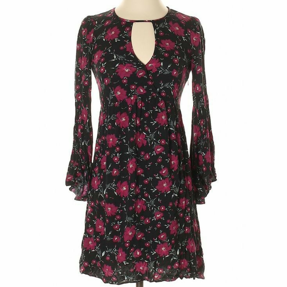 American Eagle Floral Bell Sleeve Dress Small